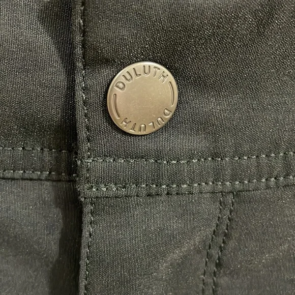 Duluth Trading Co Dry on the Fly Improved Capris - Black - Picture 6 of 16